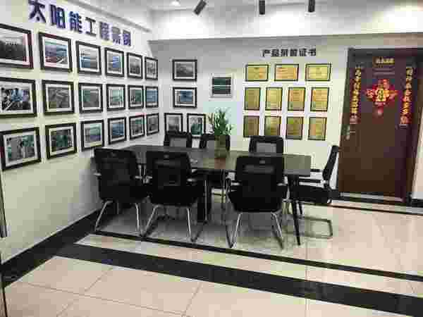 怎样挑选适合学校和工厂的太阳能工程品牌